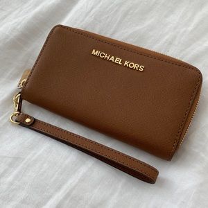 Michael Kors Tan Zipper Wallet